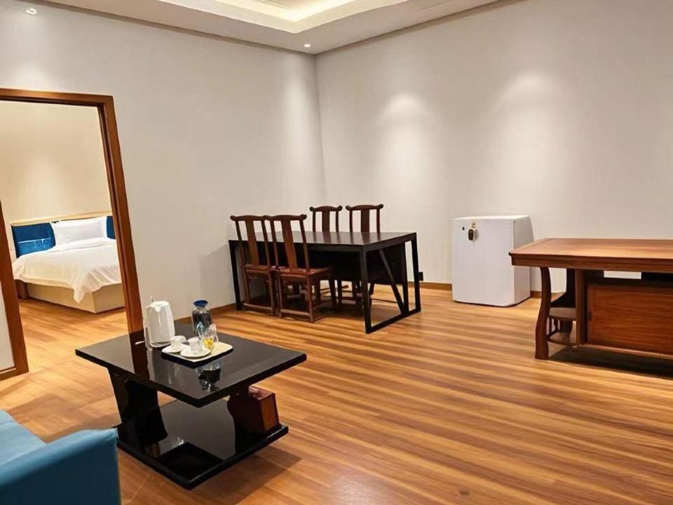Qiqiaowu Hotel Beijing Daxing Airport Line Caoqiao Subway Station Branch Exterior foto